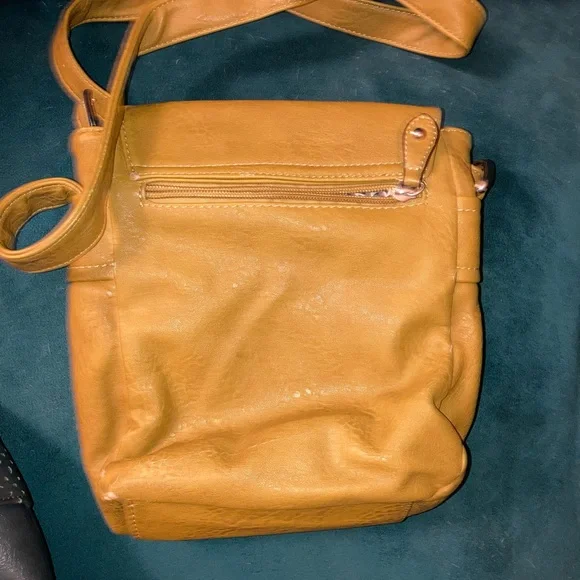 Crossbody Bag - Picture 4 of 4